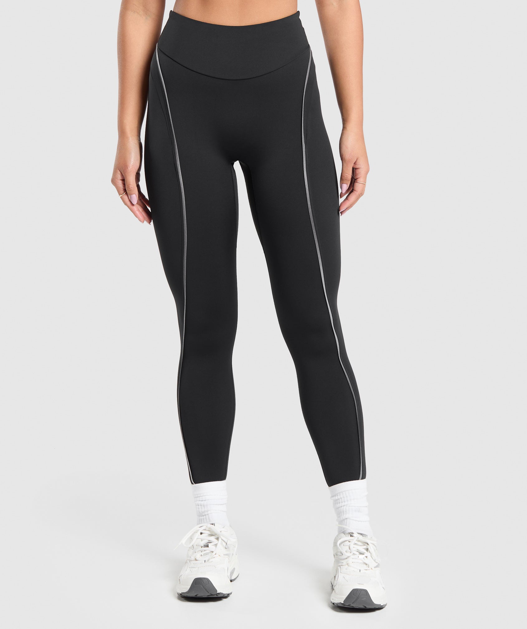 Contour Leggings - Black/Metal Grey